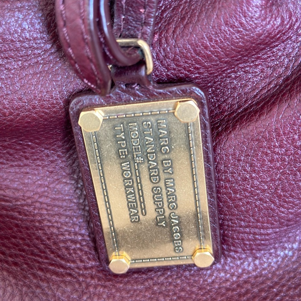 Marc By Marc Jacobs Maroon Leather Bowling Bag with Gold Hardware - Picture 3 of 10
